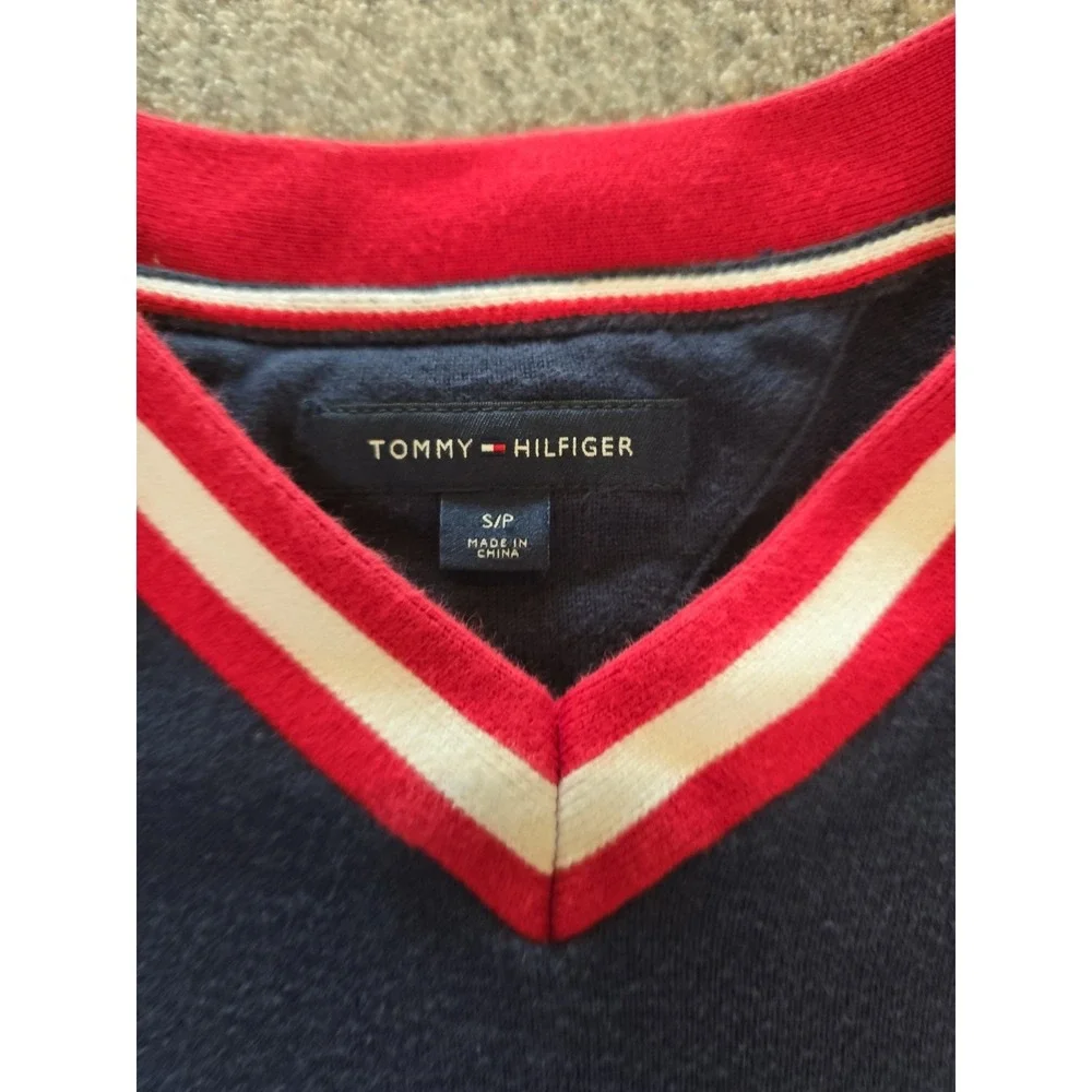 Tommy Hilfiger Small V Neck Pullover